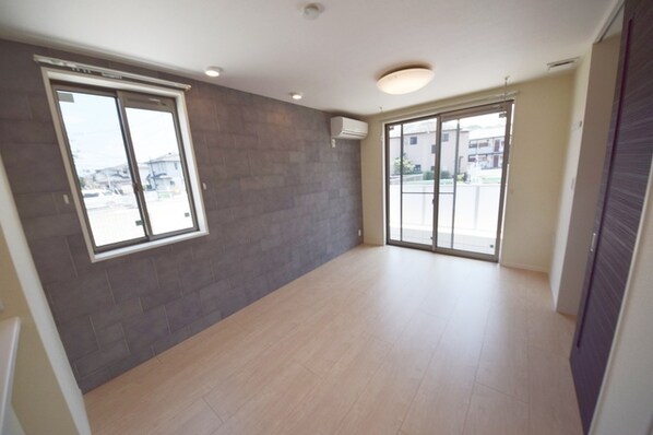 カーサ・イルソーレの物件内観写真